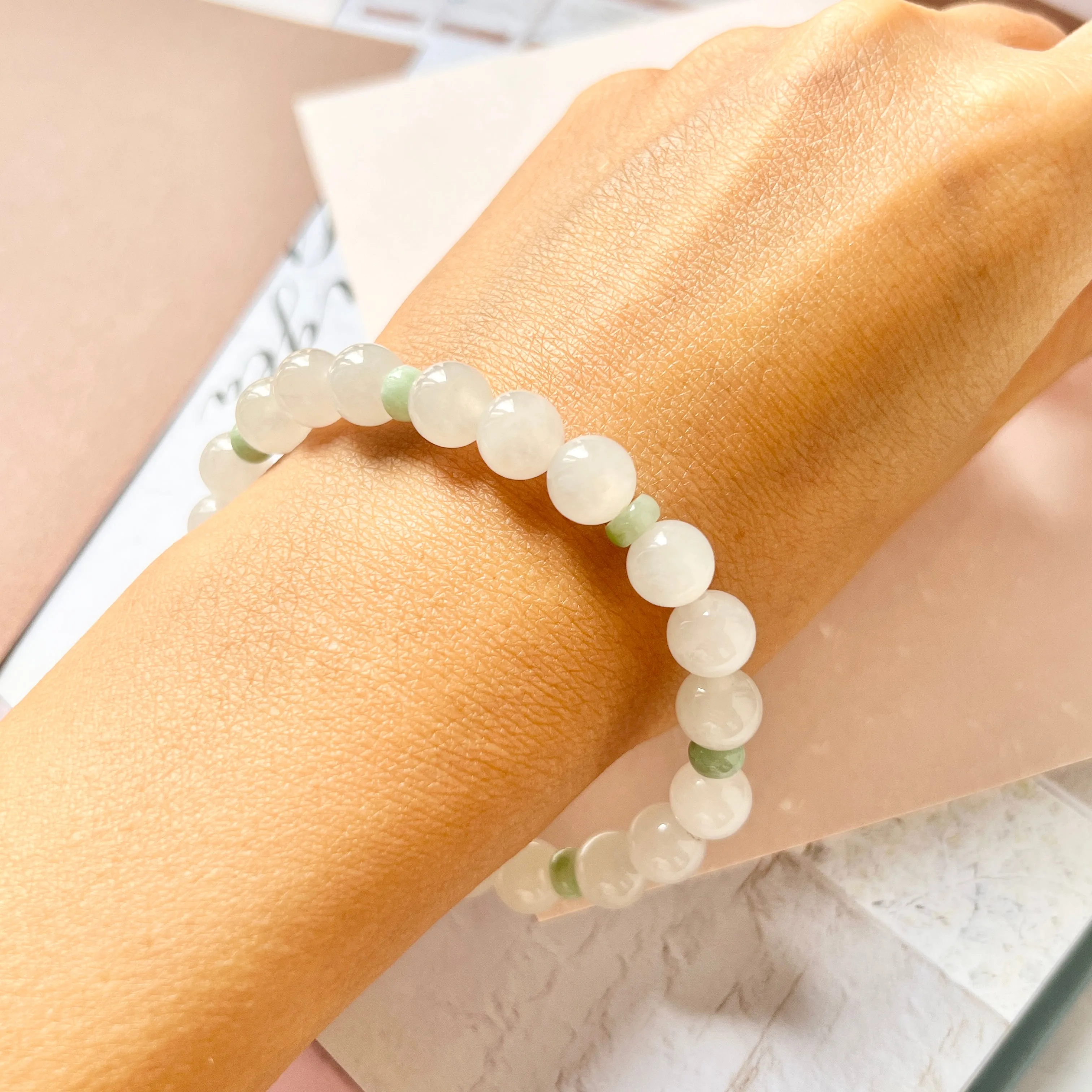 8.4mm A-Grade Natural White and Green Jadeite Beaded Bracelet No.190359