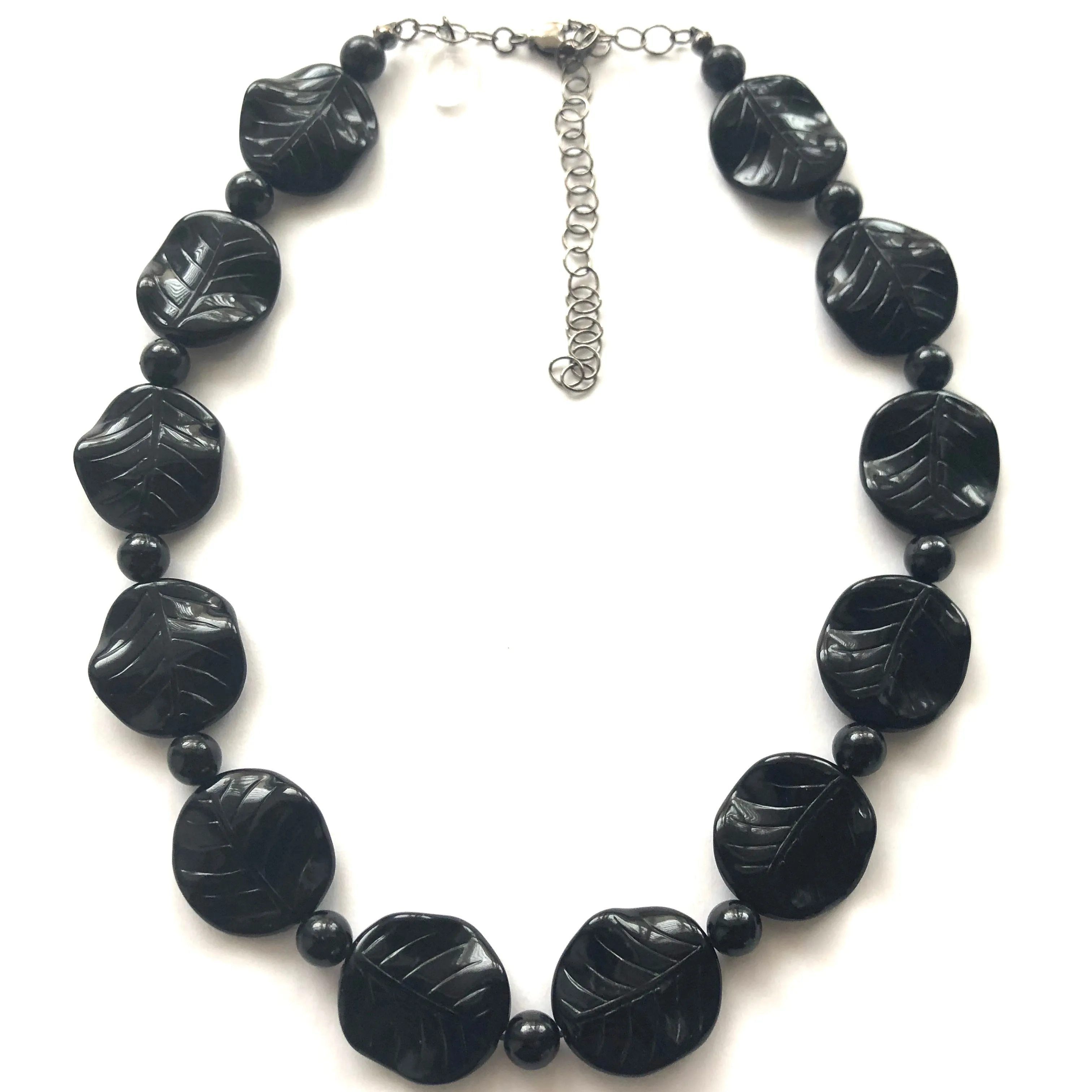 Black Carved Leaves Beaded Marco Necklace