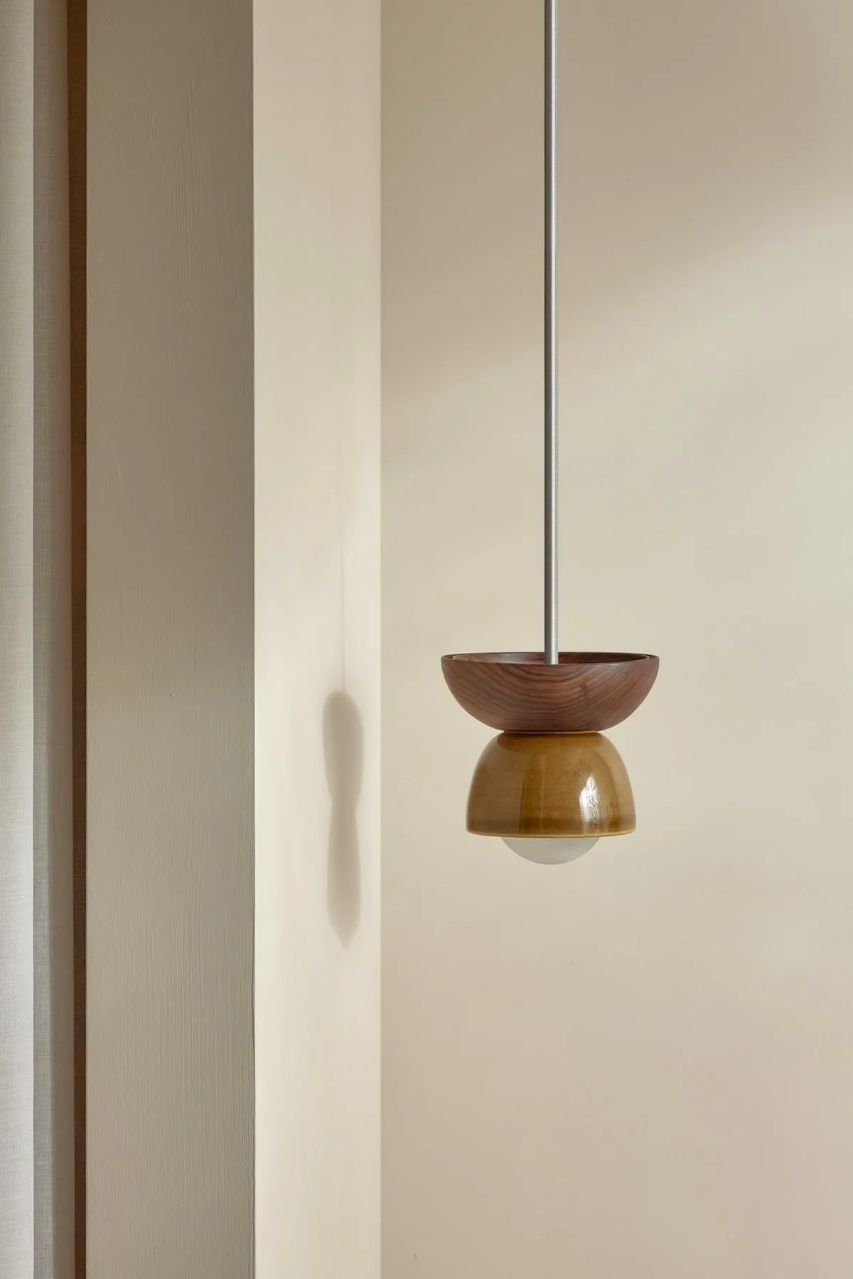 Terra 00 Pendant Light - Solid Rod